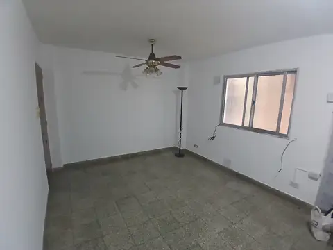 Departamento en Alquiler en Centro, $ 400.000