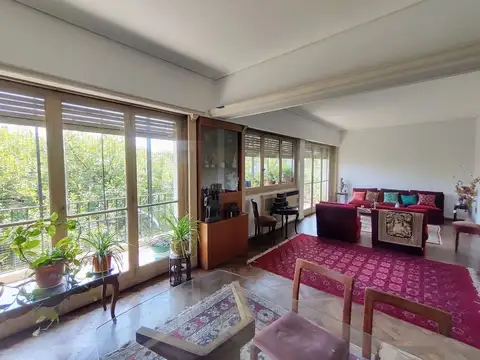 Departamento 5 ambientes con 2 baños