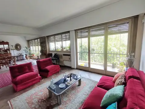 Departamento en Venta de 5 ambientes