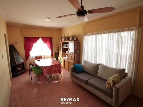 Depto Tipo Casa en Venta de 3 ambientes