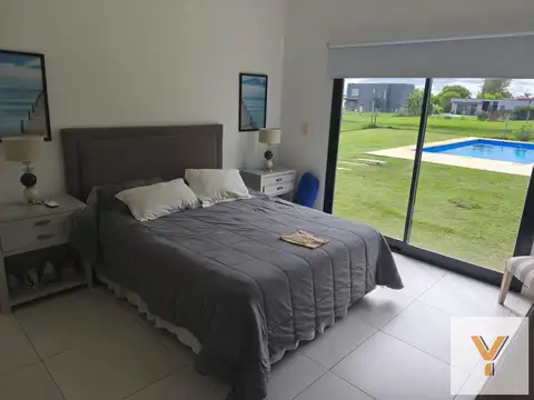 Casa en Alquiler 1 año