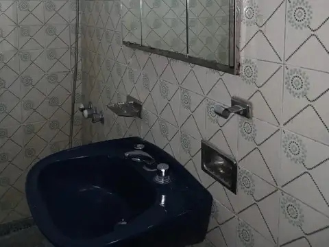 Depto Tipo Casa 2 ambientes con 1 baño