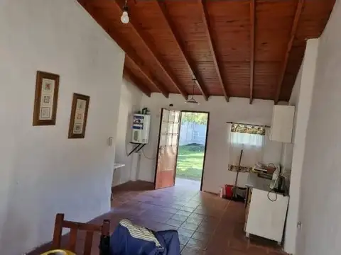Casa en venta - 2 Dormitorios 1 Baño - Pilar