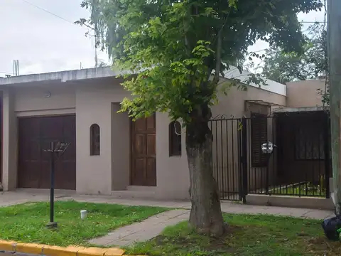 Casa en venta en el centro de Marcos Paz