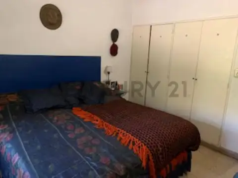 Santiago de Liniers 2600, Piso 0