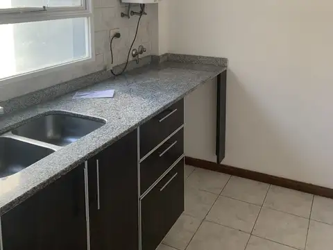 Departamento en alquiler en Almagro Urquiza 110