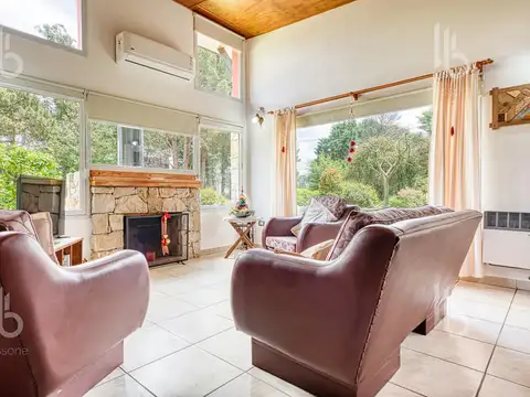 Casa en Venta en Sierra De Los Padres, USD 180.000