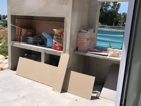 Casa en Venta en Countries y Barrios Cerrados en Guernica, USD 260.009