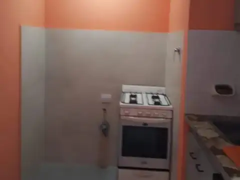 SE ALQUILA CASA PH VILLA ADELINA 4 AMBIENTES