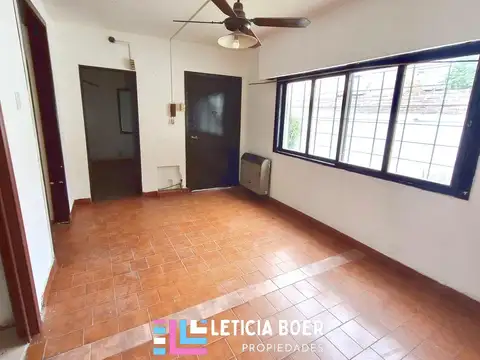 Depto Tipo Casa en Venta de 2 ambientes