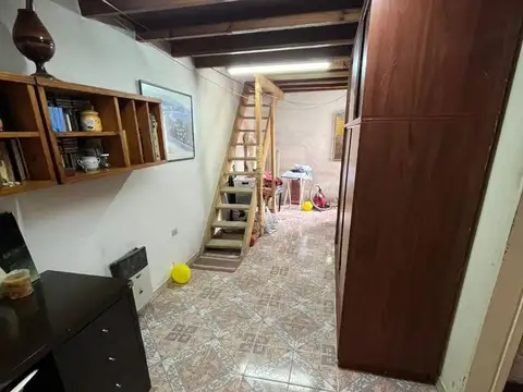 Depto Tipo Casa en Venta de 3 ambientes