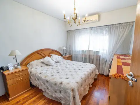 Departamento en Venta con 2 cocheras