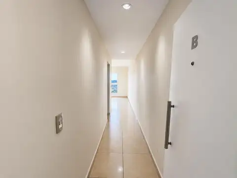 Alquiler departamento Florencio Varela Centro 1 dormitorio
