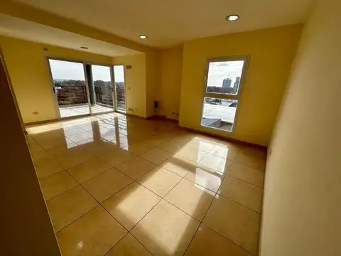 Departamento en Alquiler en Florencio Varela, $ 650.000