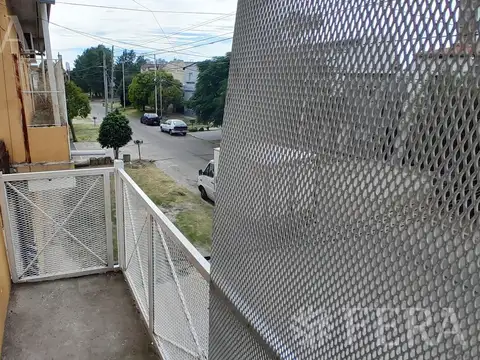 Depto Tipo Casa en Alquiler de 1 dormitorio