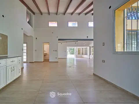 Casa en Alquiler de 3 dormitorios