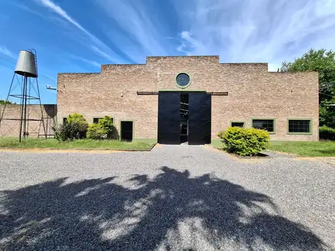 Depósito en Pablo Nogues