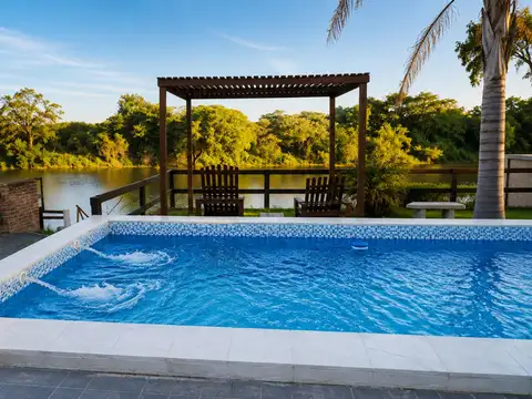 Casa en Venta en Helvecia, Garay