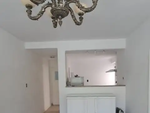 27 de febrero 1208 , Piso 0