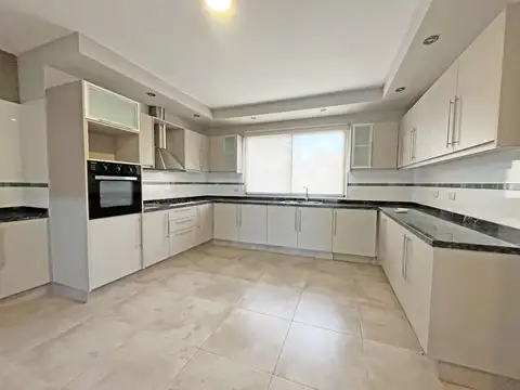 Casa  en Alquiler en San Marco, Villanueva, Tigre