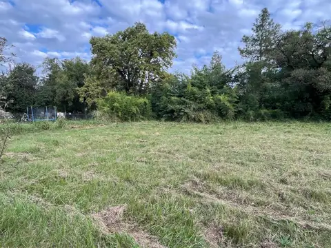 SE VENDE LOTE A 20M DE LA RUTA 1