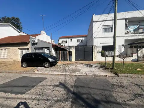 VENTA PH AL FRENTE C/COCH S/EXP 1ER PISO P/ESC VILLA ADELINA
