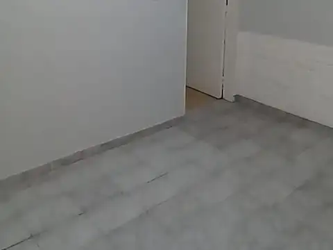 Depto Tipo Casa 2 ambientes con 1 baño