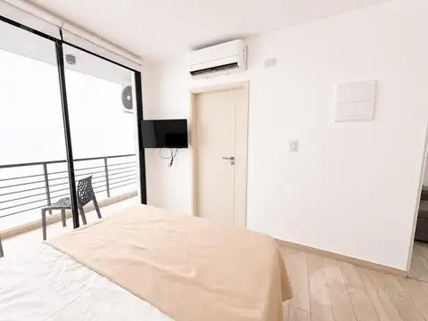 MONOAMBIENTE COMPLETAMENTE AMOBLADO CON BALCON EN SAN TELMO
