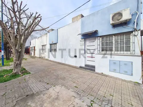 Departamento en venta de 1 dormitorio con patio en La Plata