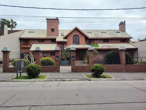 Casa en Venta de 5 dormitorios