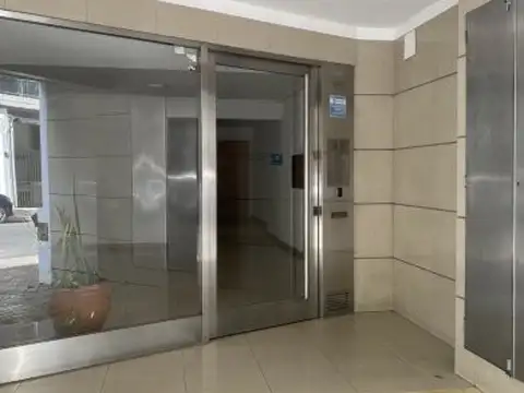 Mendoza 550 , Piso 10