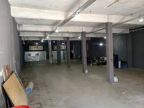 Galpón en alquiler de 340m2 ubicado en José C. Paz