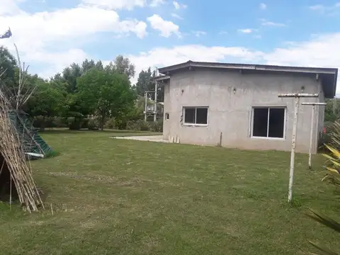 Quinta en Venta de 2 dormitorios