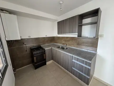Departamento en Alquiler con 1 cocheras