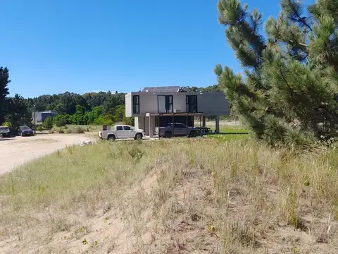 Terreno en Venta 40  mts Fondo