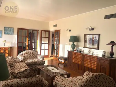 Departamento en Venta de 6 ambientes