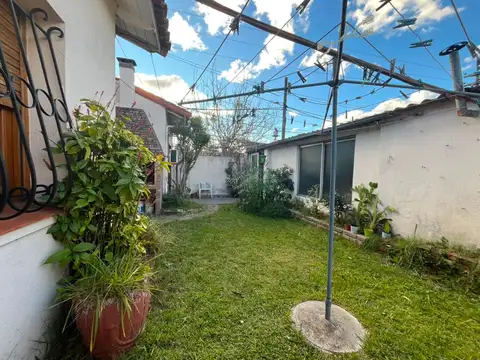 Casa 4 ambientes con 1 baño