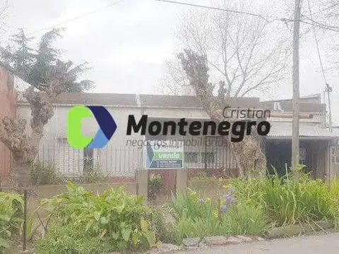 Casa - Venta - Argentina, Berazategui - Calle 156 540