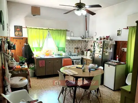 Casa en Venta en Castelar, USD 130.000