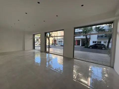 Local en Alquiler en Nuestra Señora De Lourdes, $ 1.300.000