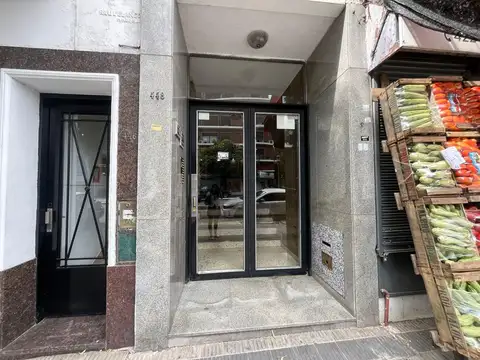 Departamento de dos dormitorios, en alquiler. La Plata