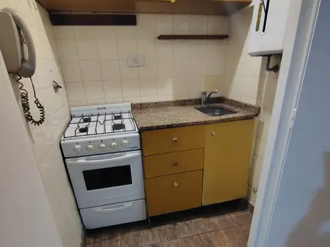 Departamento en Alquiler en Boedo, $ 480.000