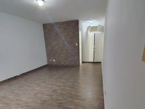 Avenida Independencia 3500, Piso 2