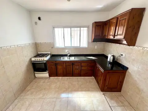 Depto Tipo Casa en Venta de 5 ambientes