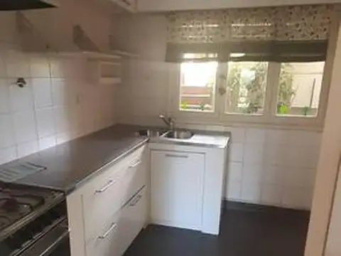 Casa en Venta en Quilmes, USD 95.000