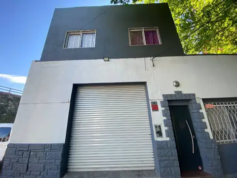 VENTA DEPOSITO + DPTO 4AMBIENTES EN CIUDADELA
