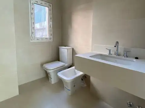 Marcelo T De Alvear 900, Piso 13