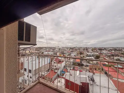 Departamento 3 ambientes en alquiler en La Tablada | Balcón y lavadero