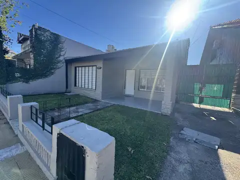 Casa 3 Amb con Altillo jardin y pileta