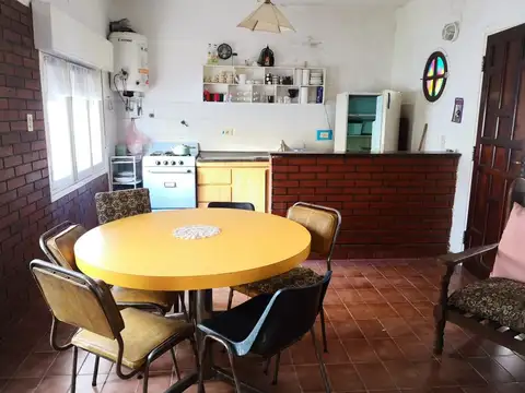 Casa - Venta - Argentina, Mar de Ajó - DIAG. PERON 400